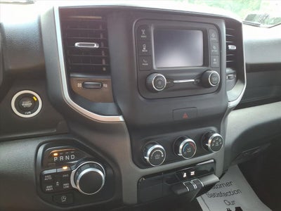 2022 RAM 1500 Big Horn Quad Cab 4x4 6'4" Box