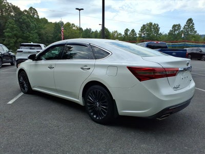 2018 Toyota Avalon XLE
