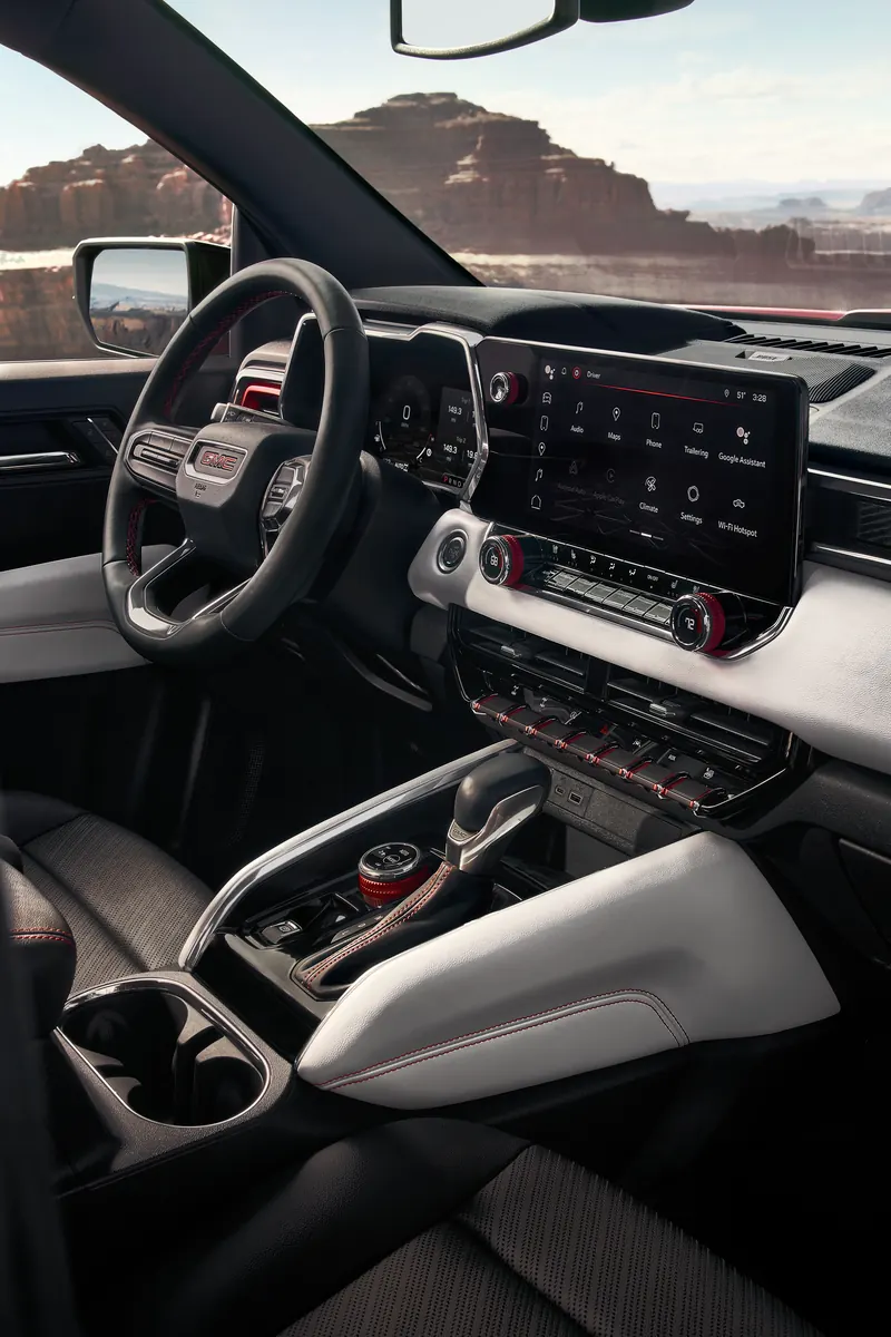 2026 GMC Canyon infotainment system at Morgan McClure GMC in CASTLEWOOD VA
